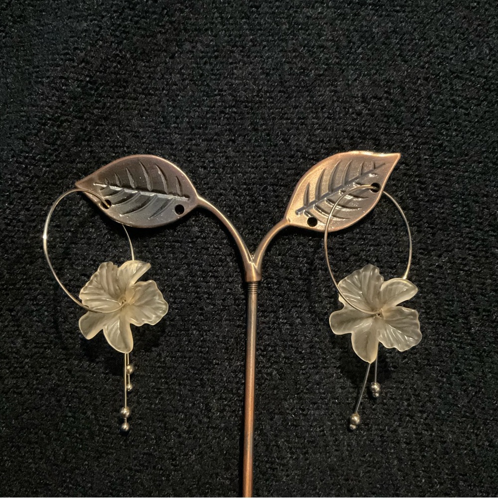 Delicate floral hoop earrings